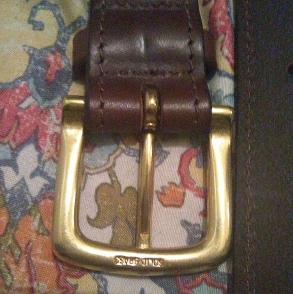 Vineyard Vines belt - Picture 2 of 4